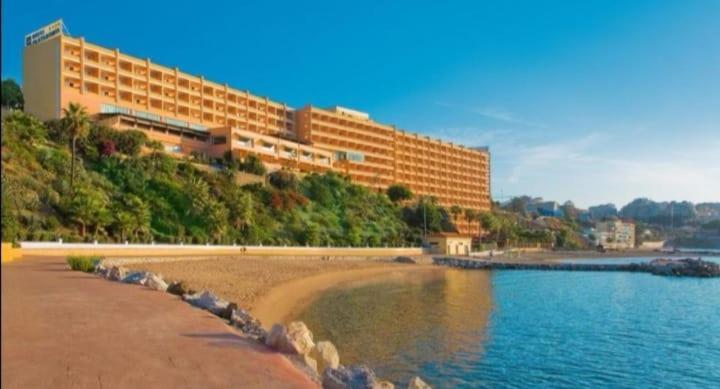 Espectacular Apartamento En Primera Linea De Playa Benalmadena Exterior photo