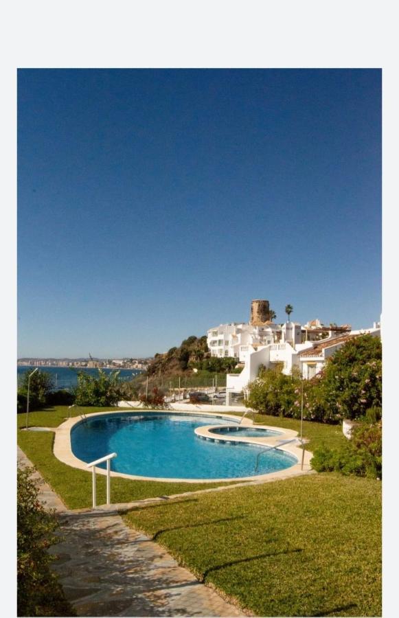 Espectacular Apartamento En Primera Linea De Playa Benalmadena Exterior photo